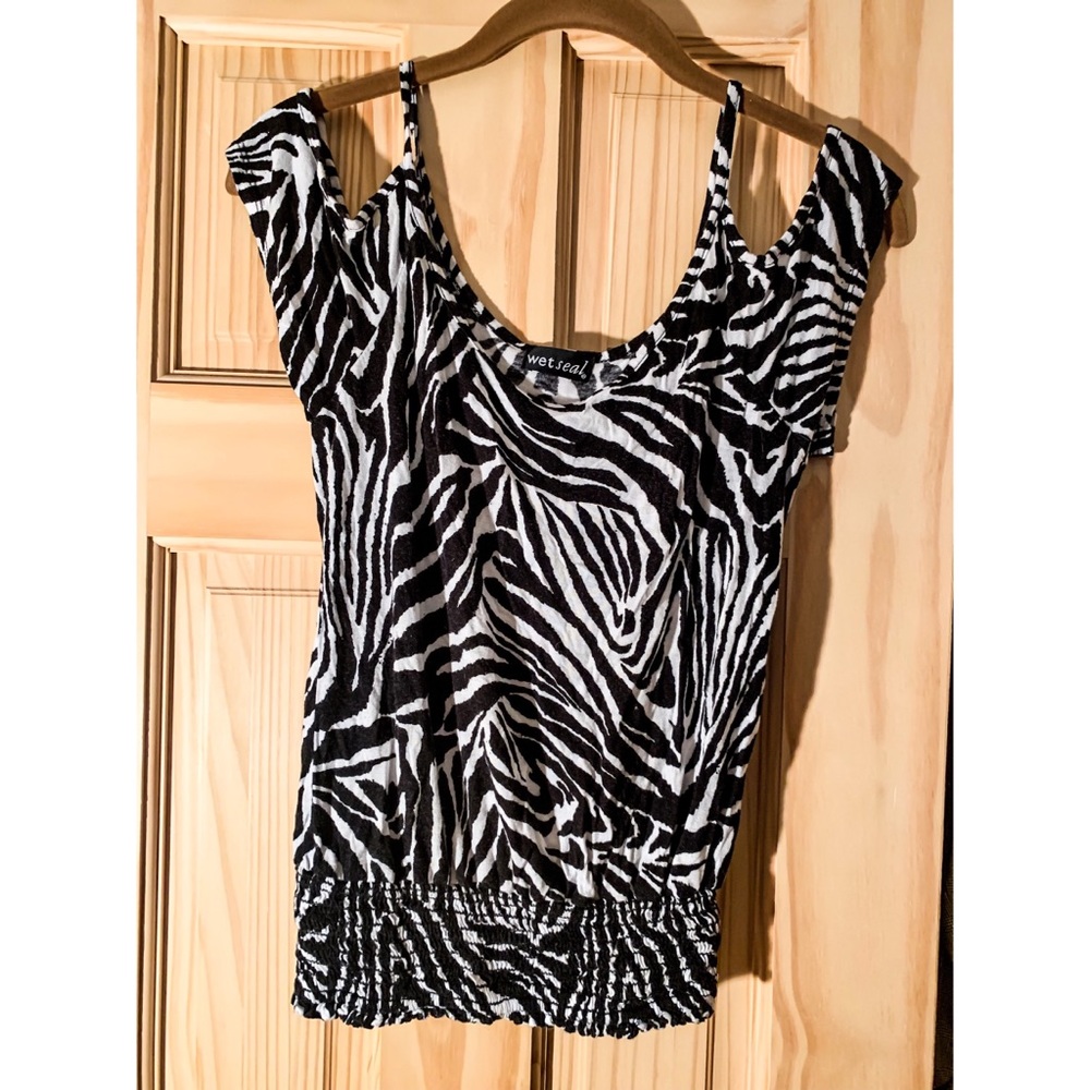 Zebra print top